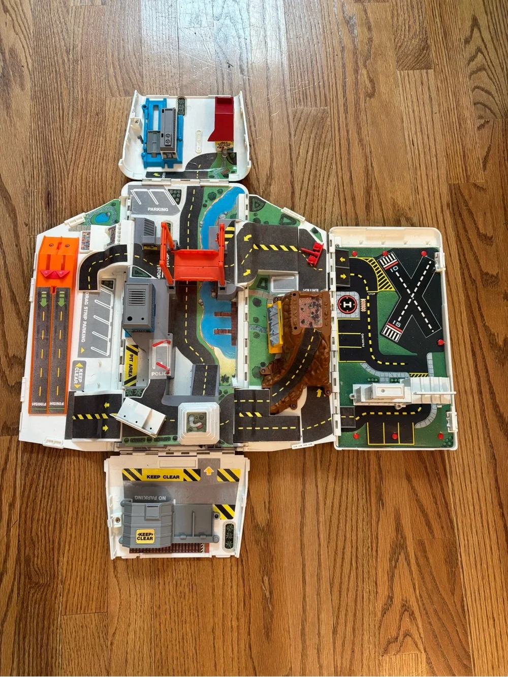 Micro Machines by Galoob Super Van City Camper RV 1991
